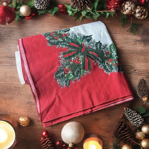 SunWeave Tablecloth Red Holly Christmas Vtg Rectangle Winter Pinecones 60 X 100" - Picture 1 of 11
